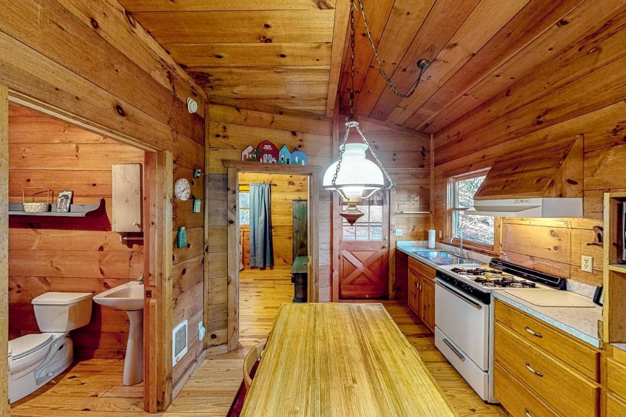 The Scaly Mountain Cabin Экстерьер фото