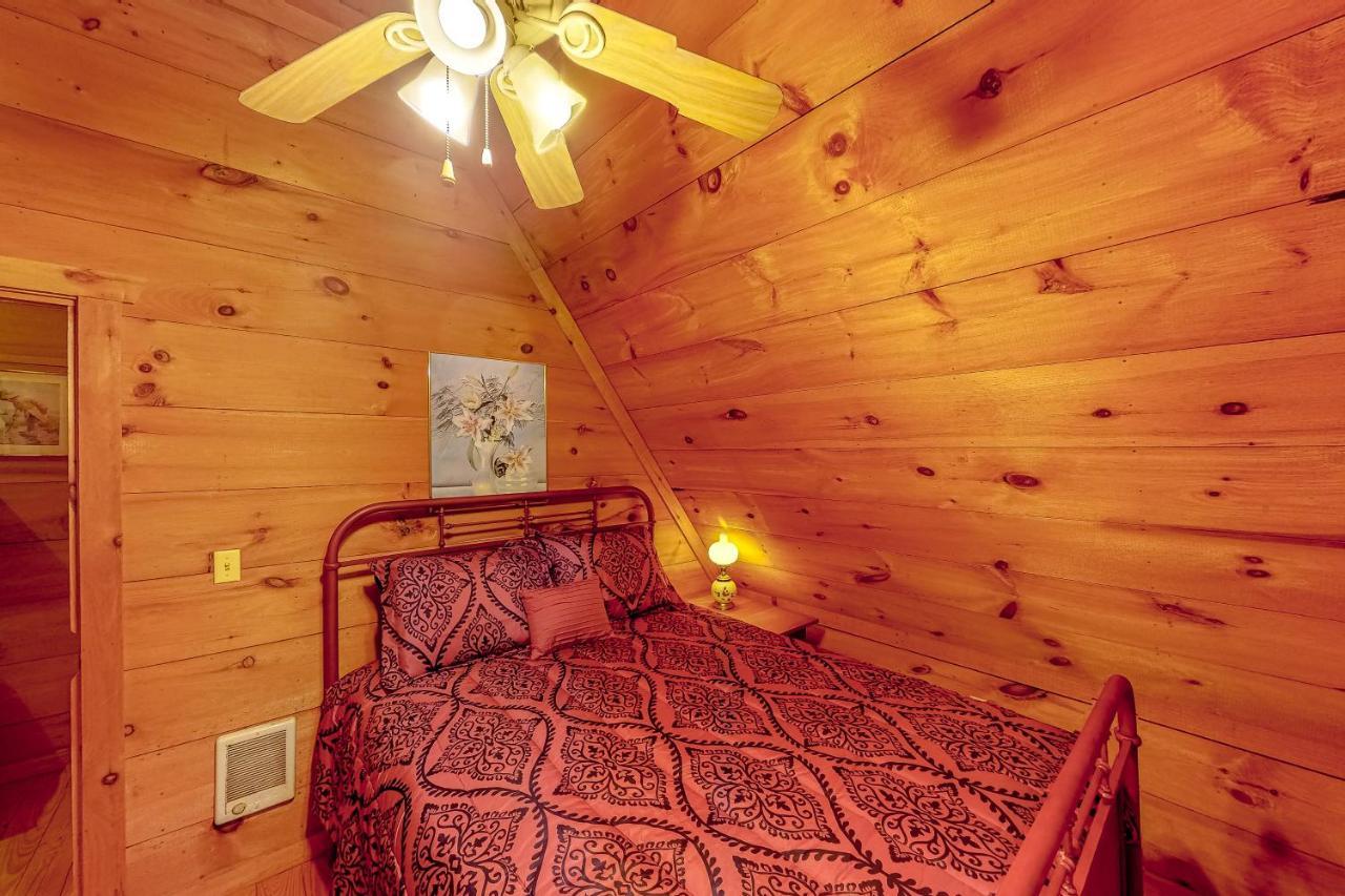 The Scaly Mountain Cabin Экстерьер фото